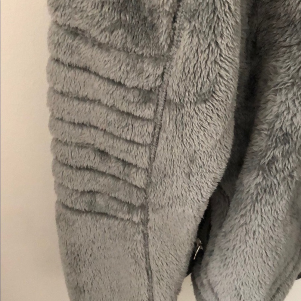 Fuzzy jacket!! - Picture 3 of 3